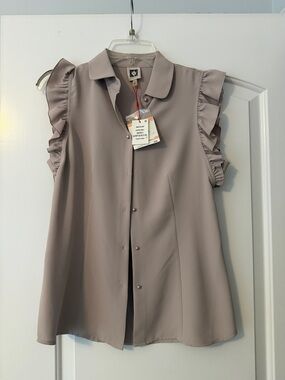 Anne Klein Taupe Ruffle-Sleeve Button Front Blouse